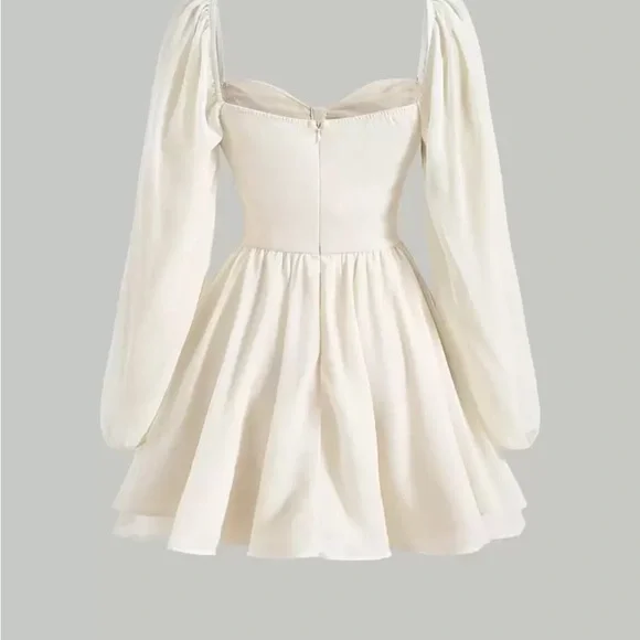 Elegant Cream Puff Sleeve Dress - Picture 2 of 4